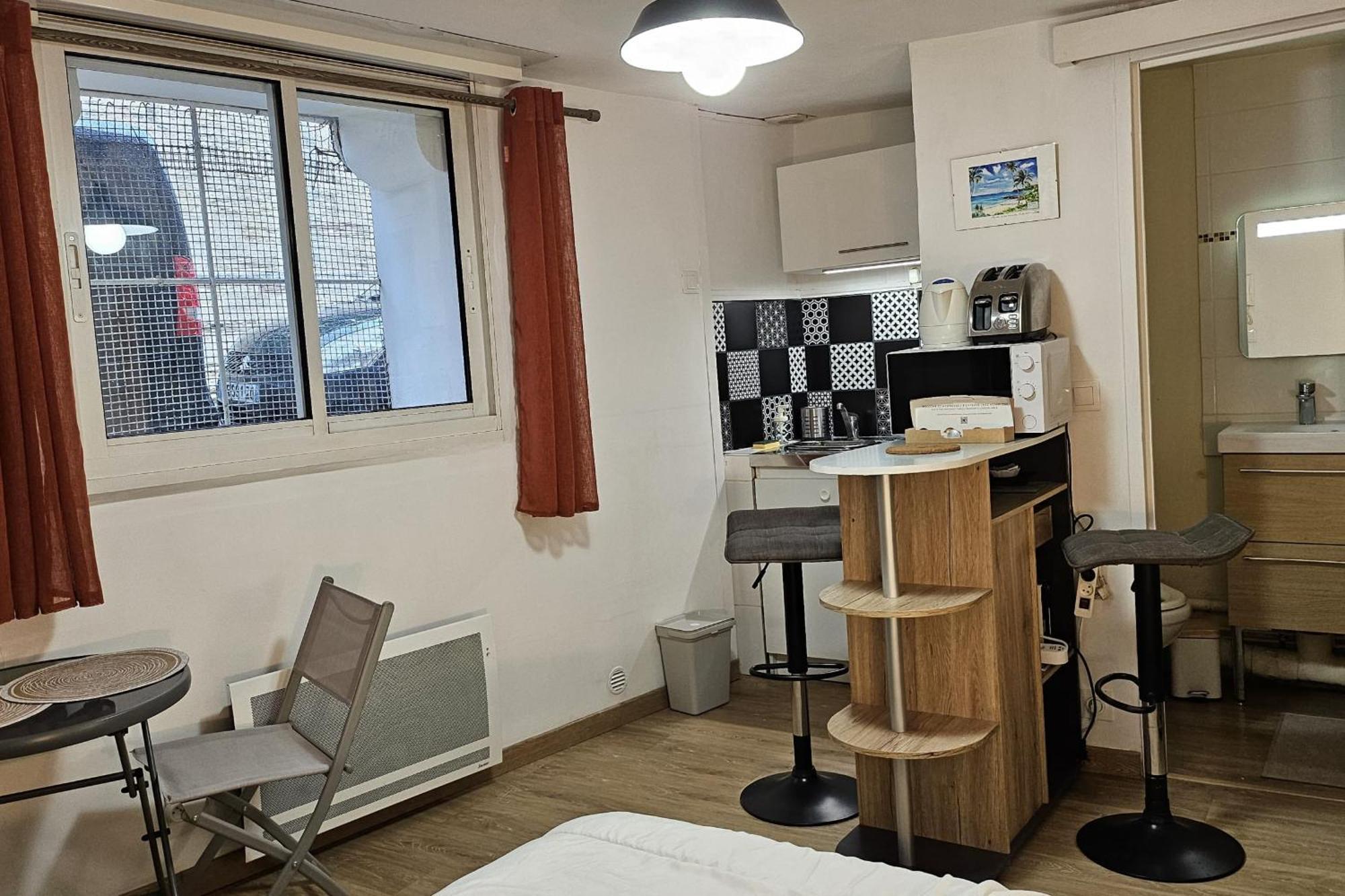 Studio Near The City Center مونبيلييه المظهر الخارجي الصورة